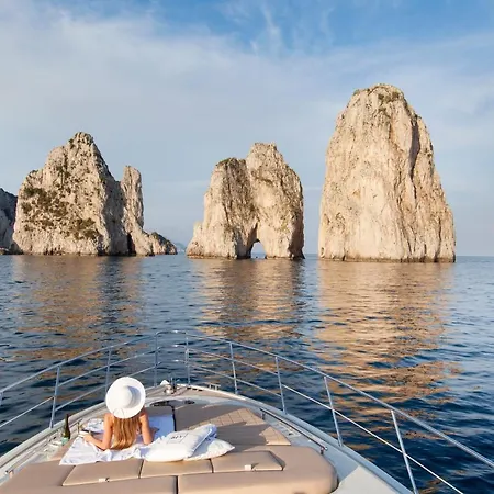 Eclipse Yacht Blv Charter Botel *